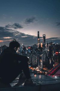 一个人漂泊图片_一个人打拼的城市照片，伤感又励志，适合发朋友圈