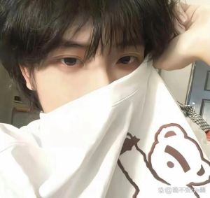 白色系男生头像真人_清爽简约白男头像，QQ微信头像优选