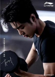 缺少男子气概阳刚之气_男人要坚强负责，男子气概慢慢养成