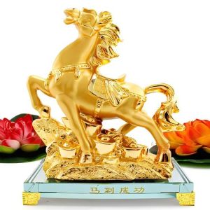 男人用车做头像的风水_豪车头像真管用？风水努力哪个更重要？