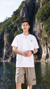 上海19岁寸头帅哥，阳光帅气身材好，运动细胞爆棚！