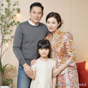 郭晋安老婆图片大全_郭晋安老婆红孩儿美照，粉丝见面会必备！