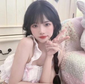 真人女头仙气十足_仙女气质美女，杂志封面头像壁纸优选