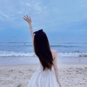 霸气女生背影图片大全高清图片_霸气高清女生背影，超美头像背景，酷飒神秘风你爱哪款？