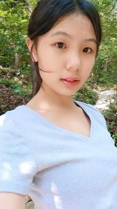 十六岁少女图片_十六岁少女美照分享，青春活力四射，适合装饰家中或激发创作灵感