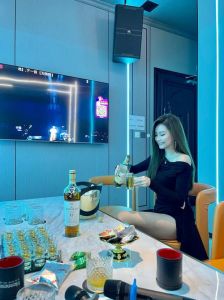 ktv喝酒照片真实图片女生_KTV聚会照片分享，注意隐私保护，传递好心情