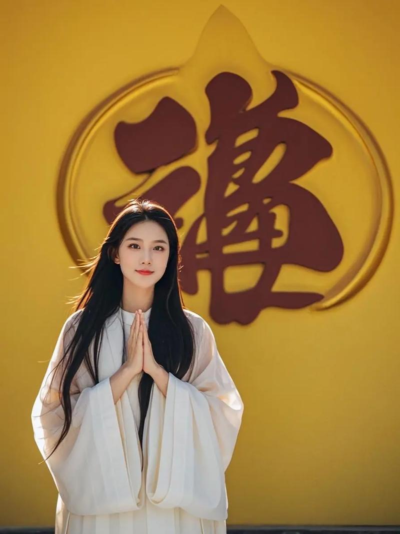 女子佛缘图片大全_禅意女子佛像壁纸，平静心情好选择