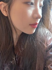 女生侧脸图片400张_400张女生侧脸图，12岁小姑娘也可爱，适合设计PPT配图
