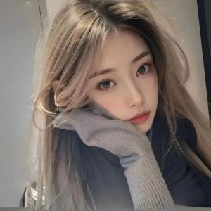 10张一样的美女头像_500张可选，还有三国志40岁风格