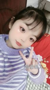 8岁女孩照片真实可爱_8岁小姑娘超可爱，笑甜眼纯真，儿童节海报必备！
